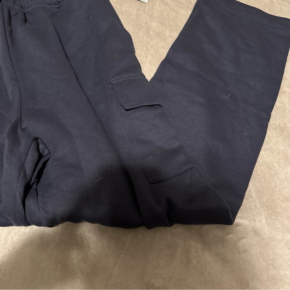 Amazon essentials cargo sweatpants - Picture 3 of 4